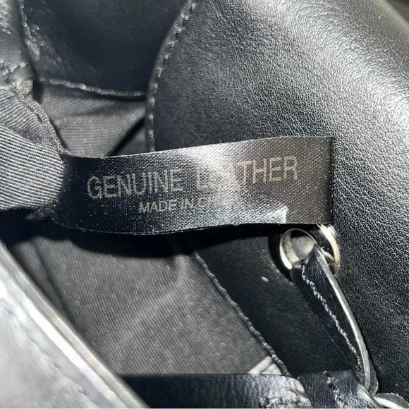 Vintage Genuine Black Leather Handbag - Picture 5 of 6